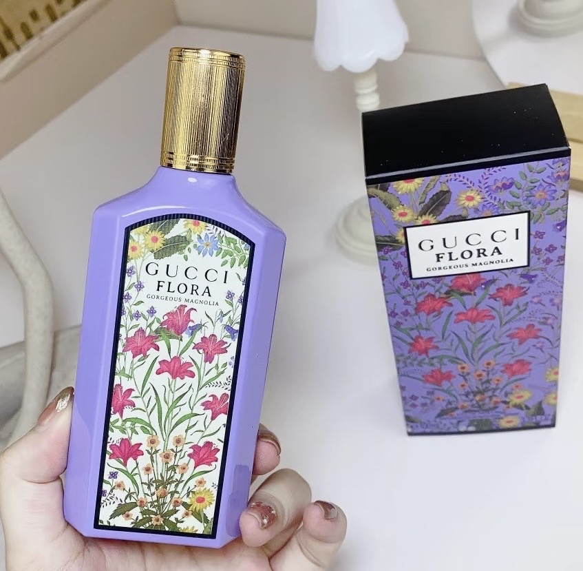 Catalogue product photo — US-191 — Catalogue name: Gucci Flora Gorgeous Magnolia — Capacity shown: 100 ml