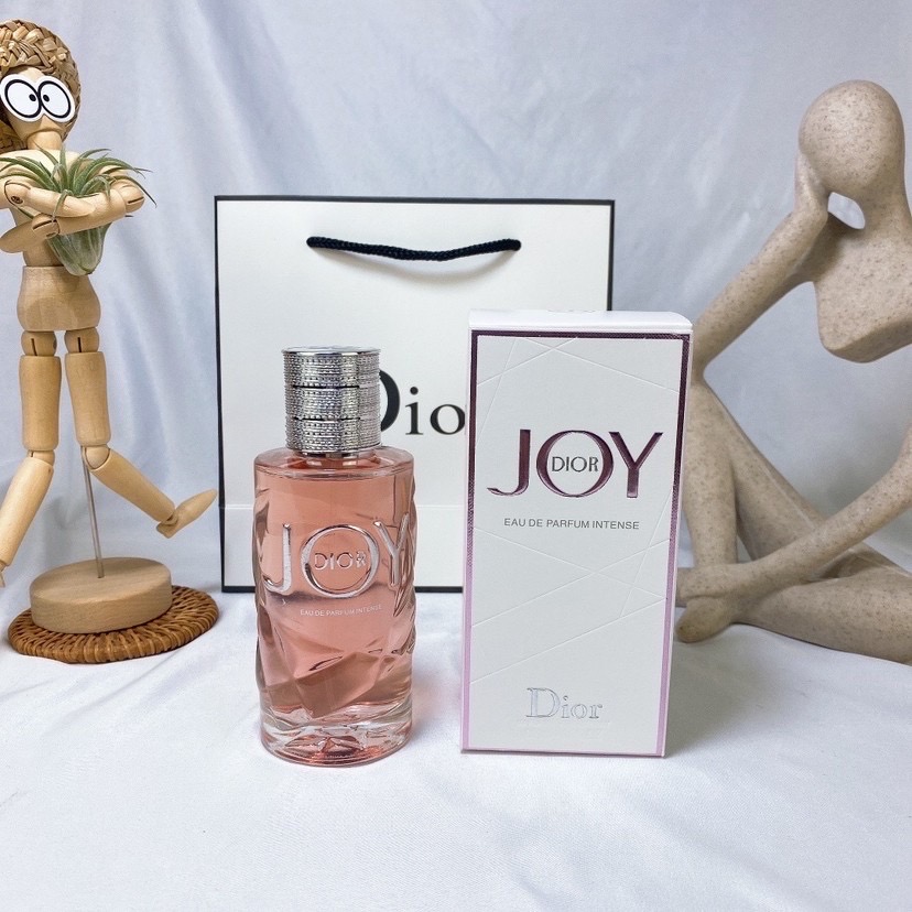 Catalogue product photo — US-200 — Catalogue name: Dior Joy Intense — Capacity shown: 100 ml