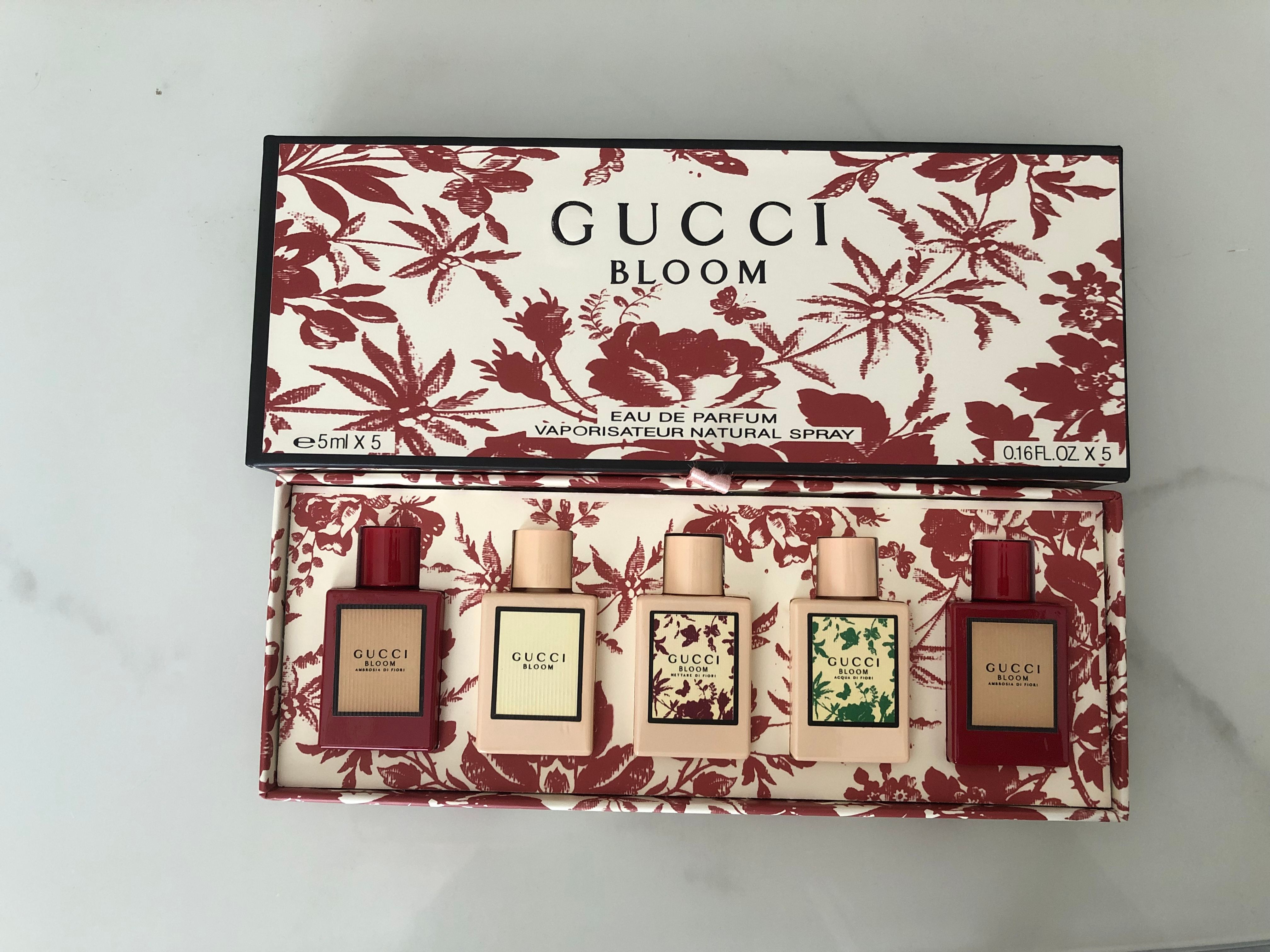 Gift-set product photo — US-257 — Catalogue name: Gucci Bloom 5-Piece Mini Perfume Gift Set — Capacity shown: 5ml × 5