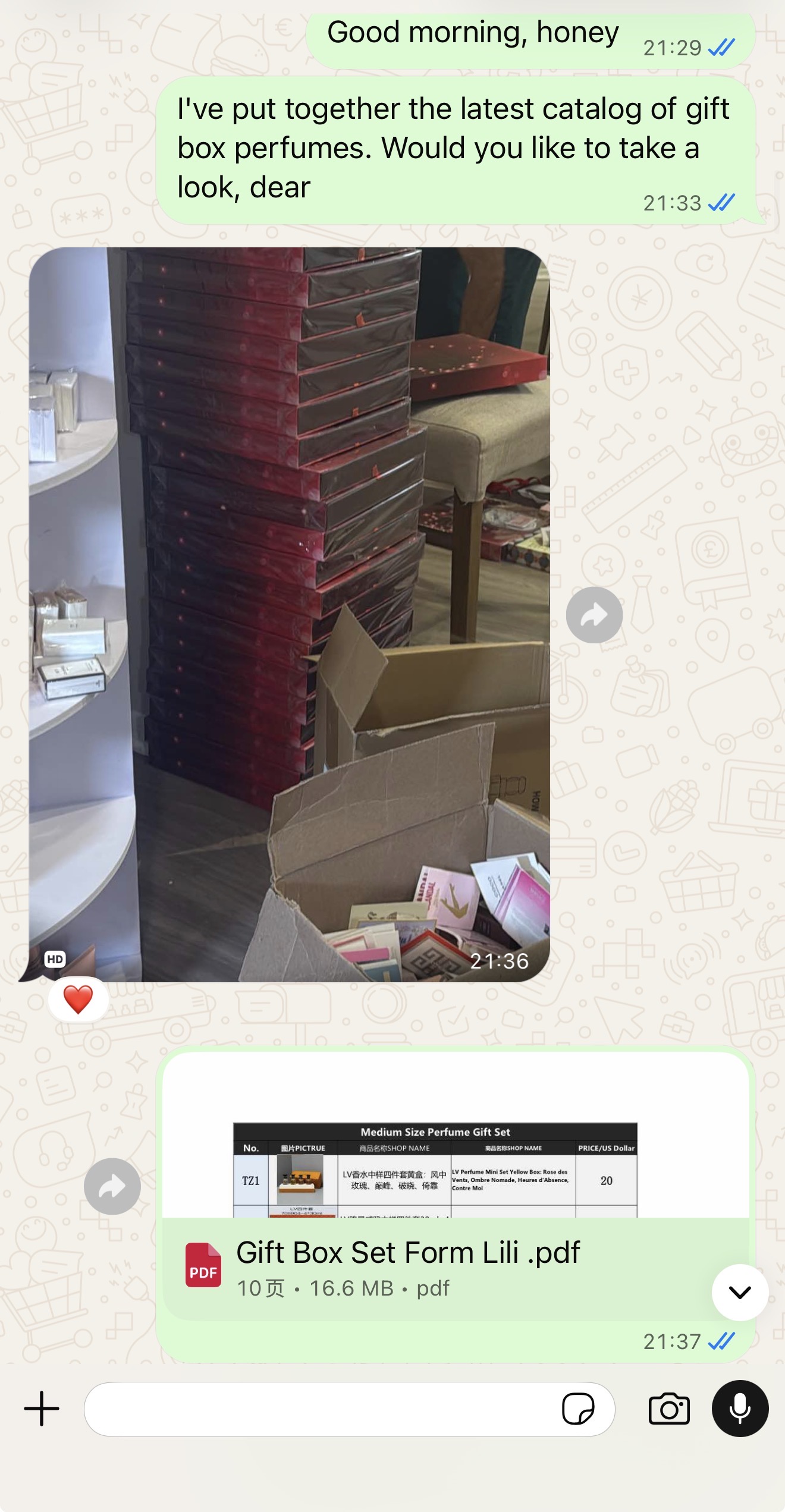Gift-set boxes shown in a WhatsApp conversation.