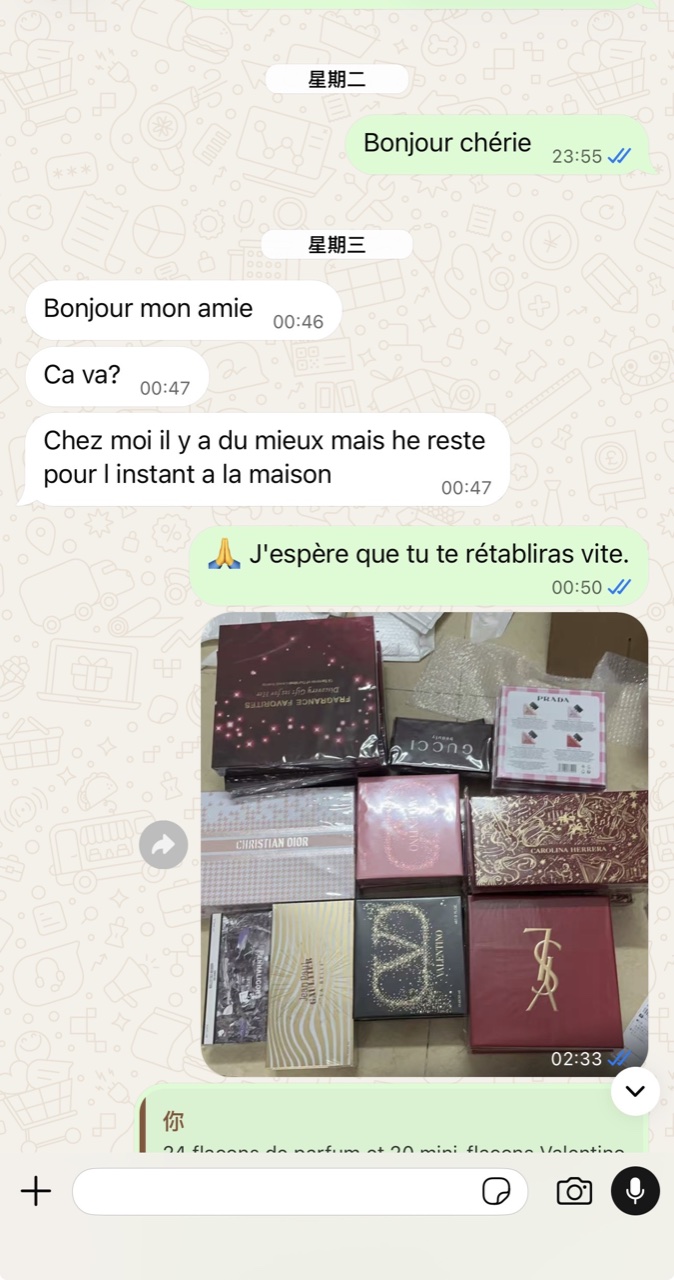Gift-set assortment · Customer conversation